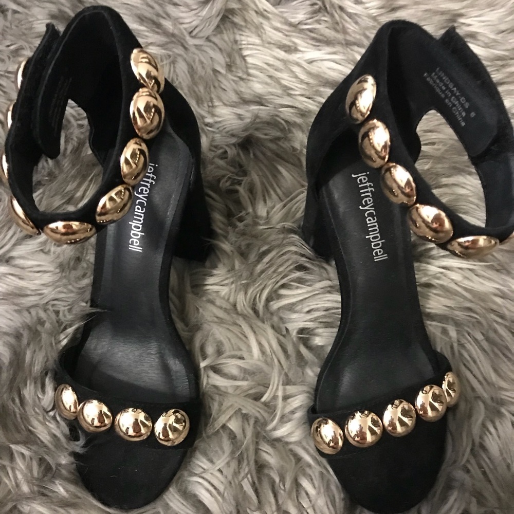 Jeffrey heels.